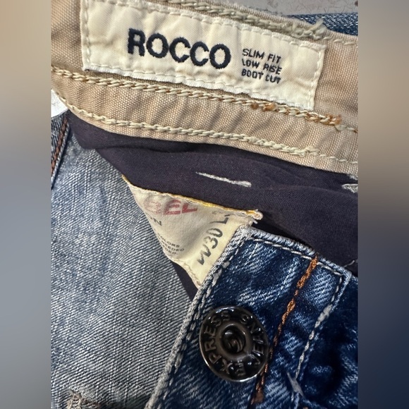 Express Rocco Men’s W30 L30 Distressed Low Rise Slim Fit Bootcut Jeans Y2K - Picture 11 of 13